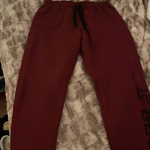 Burgundy ‘pink’ sweatpants